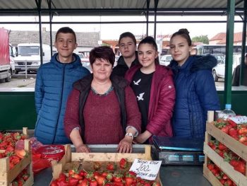 ОБИЛАЗАК ЛОКАЛНЕ ПИЈАЦЕ У ОКВИРУ ПРОЈЕКТНЕ НАСТАВЕ НА ПРЕДМЕТУ „ЗДРАВЉЕ И СПОРТ“